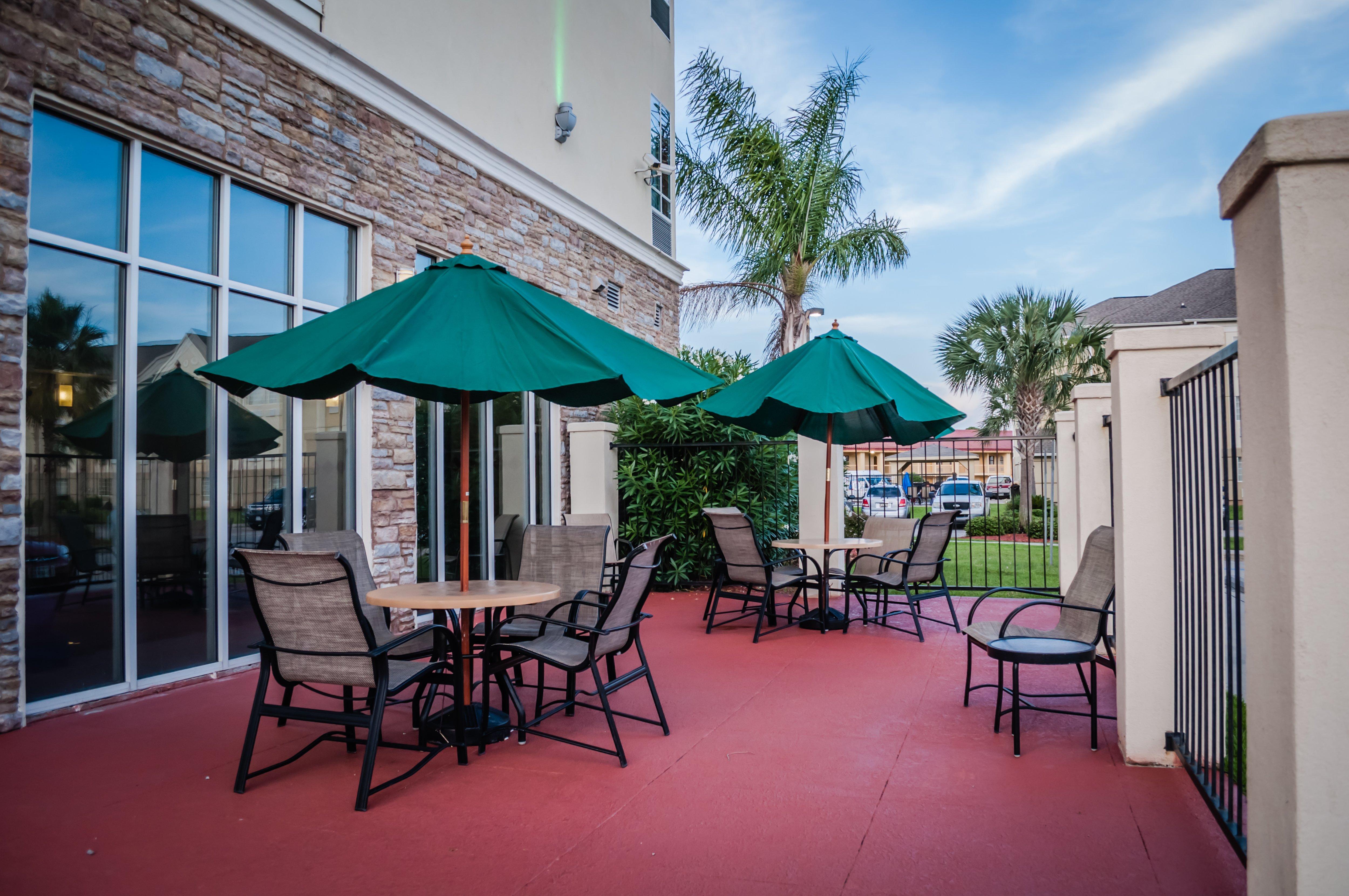 Doubletree Sulphur Lake Charles Exterior photo
